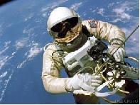 astronaut_in_space.jpg